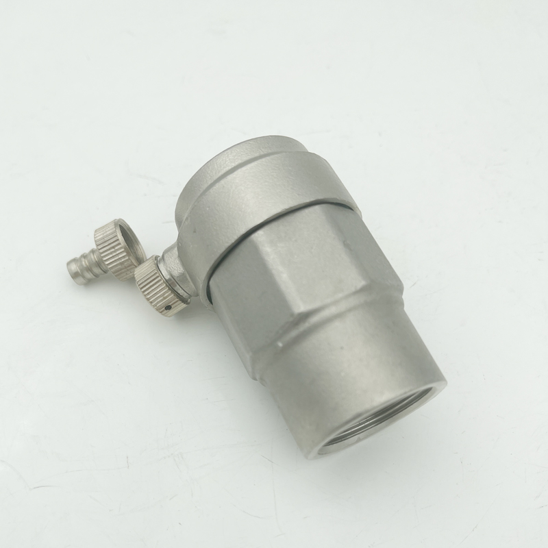 D-type exhaust valve